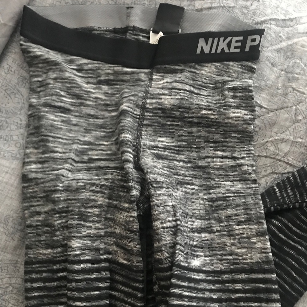 Nike Hyperwarm Pants
